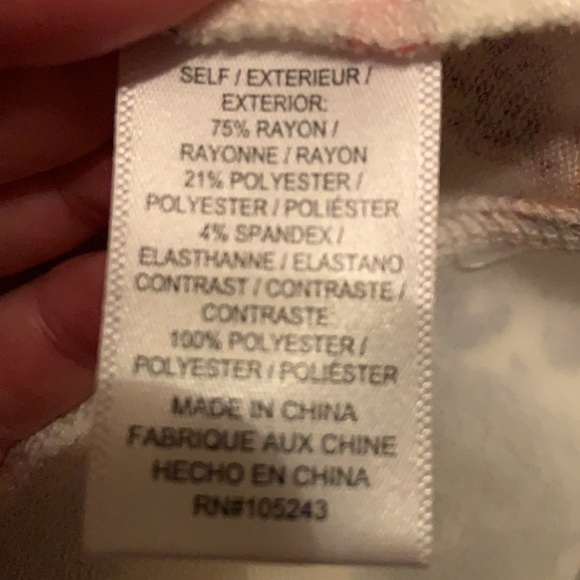 Bobeau Open Front Cardigan in Paisley Floral Rose - Picture 10 of 11